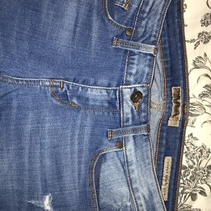 Guess Jeans